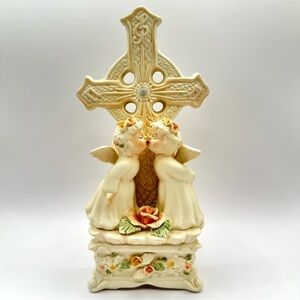 PORCELAIN Angels with Cross